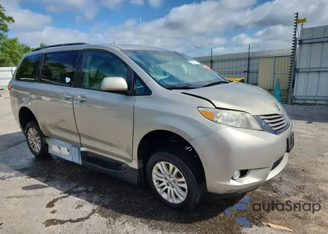 2015 Toyota Sienna Xle from USA, damaged, VIN 5TDYK3DC9FS614411